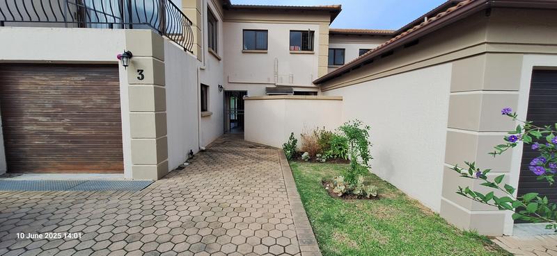 3 Bedroom Property for Sale in Island View Western Cape